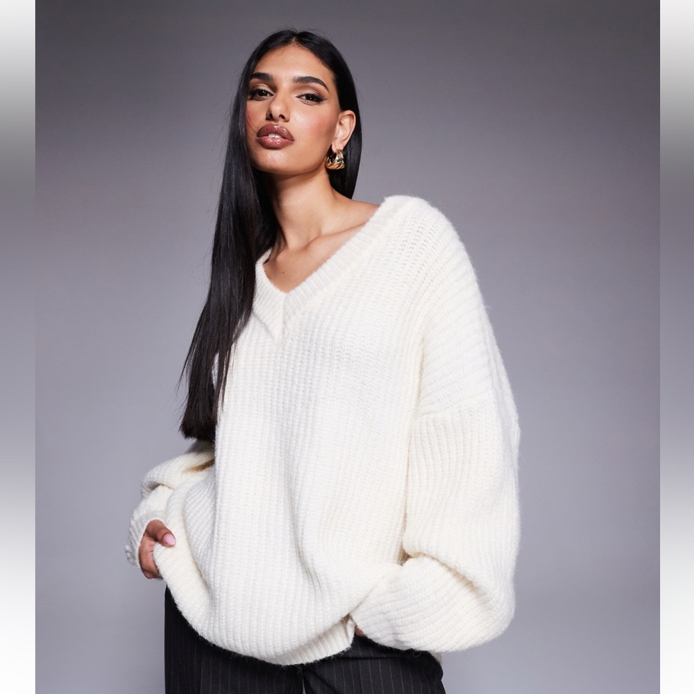 🤍 Forever 21 Cream Oversized Knit Sweater | Cozy Winter Essential 🤍